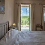 Διαμέρισμα Arpuse, Relax Nelle Langhe - Barolo, With Pool