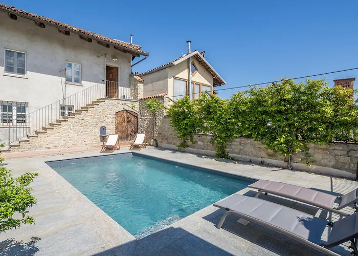 Arpuse, Relax Nelle Langhe - Barolo, With Pool Appartement *