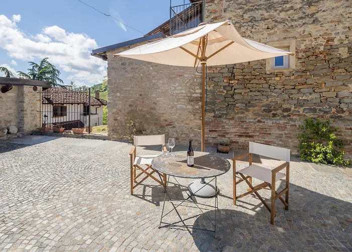 Arpuse, Relax Nelle Langhe - Barolo, With Pool Appartement *