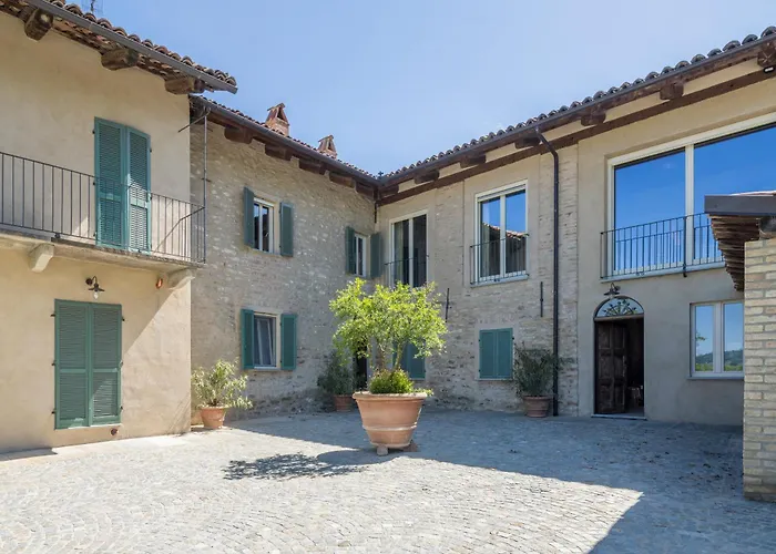 Arpuse, Relax Nelle Langhe - Barolo, With Pool *